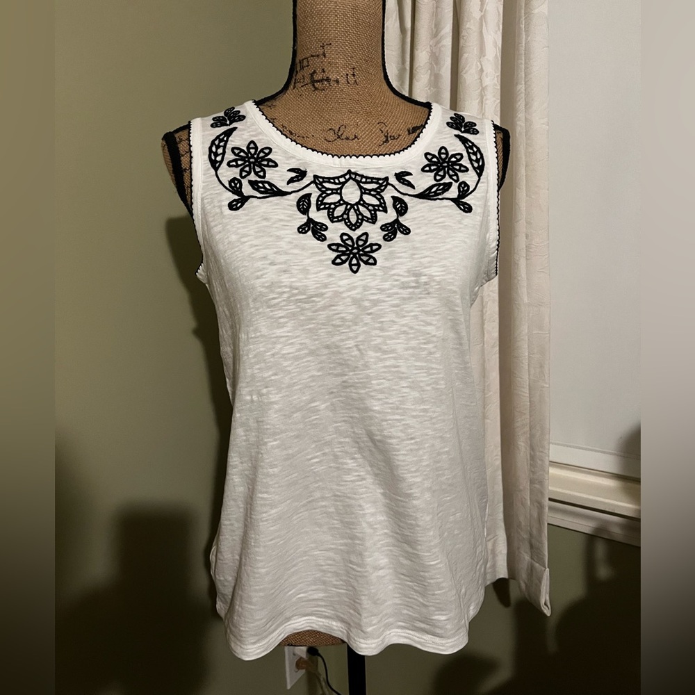 Talbots White Tank w/Black Embroidery - Size S, New/Tags (NWT)